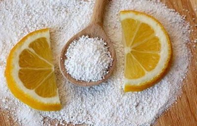 پاک کردن قطره آهن از روی لباس کودک